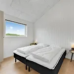 펜션 4 Bedroom Beautiful In *